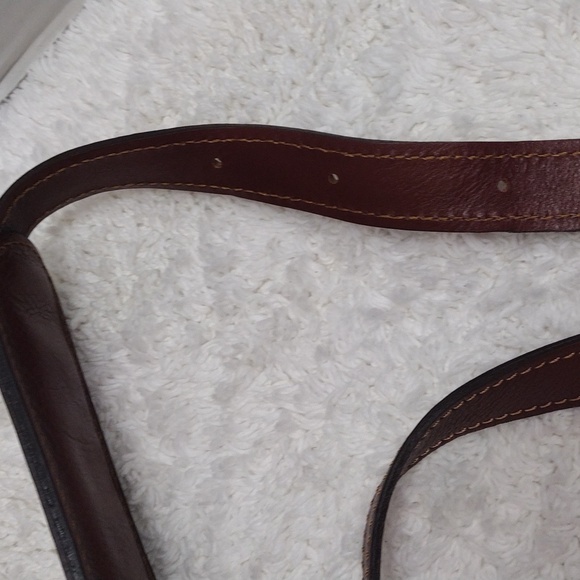 Brown Leather Shoulder Strap Adjustable 40 1/2"-46" L x 1" W #135-44 - Picture 13 of 16